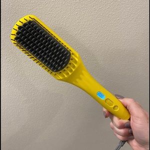 drybar | the brush crush